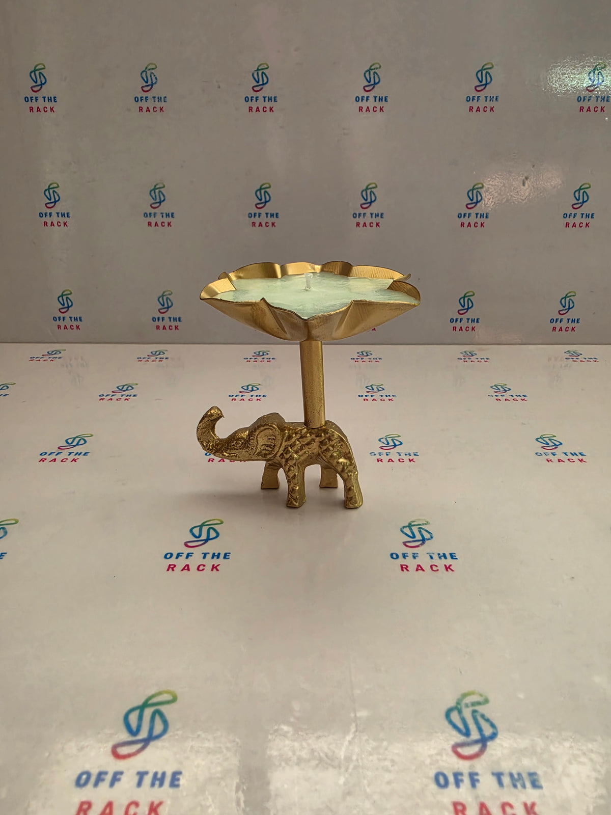 Shubh Sugandh Elephant Urli Candle