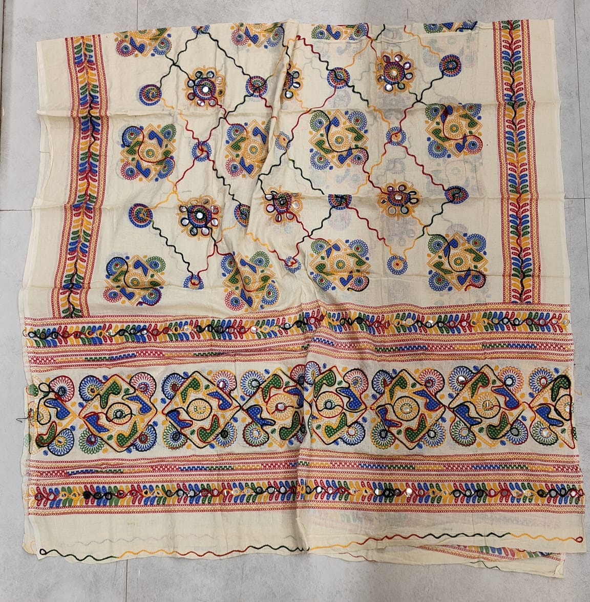 KUTCHI WORK DUPATTA