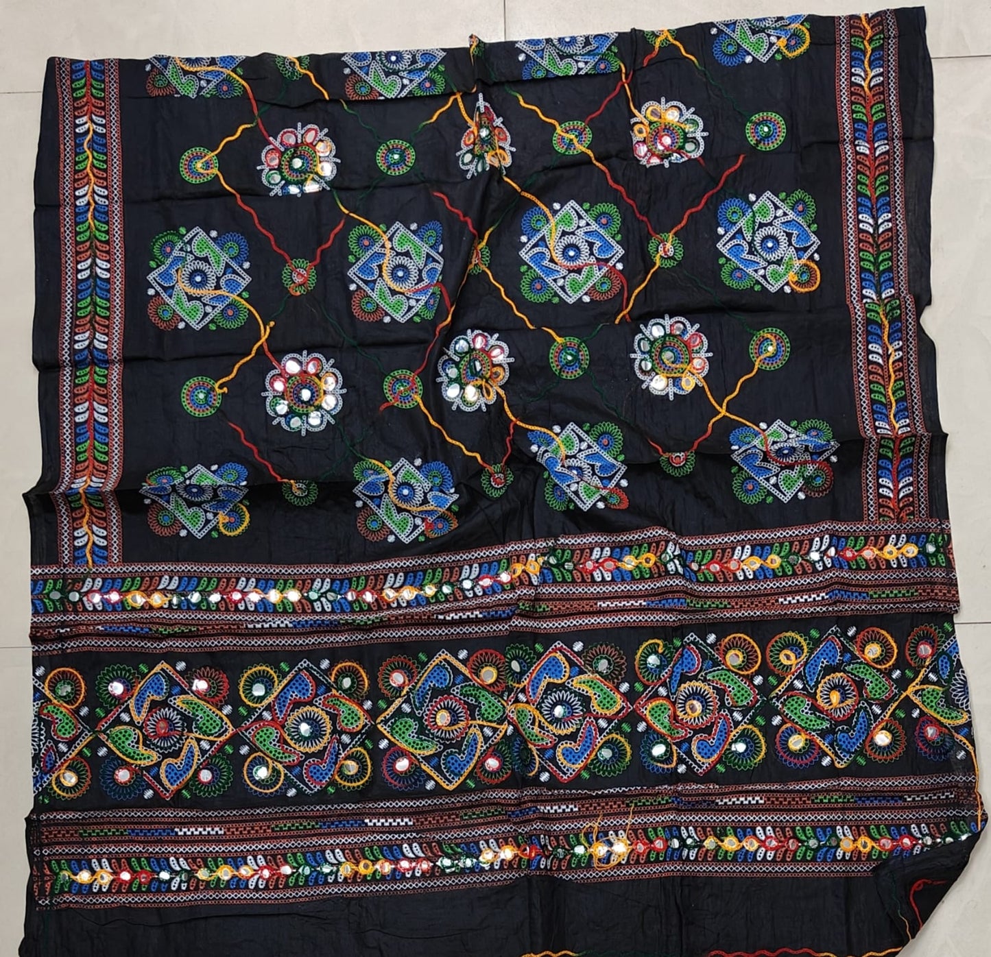 KUTCHI WORK DUPATTA