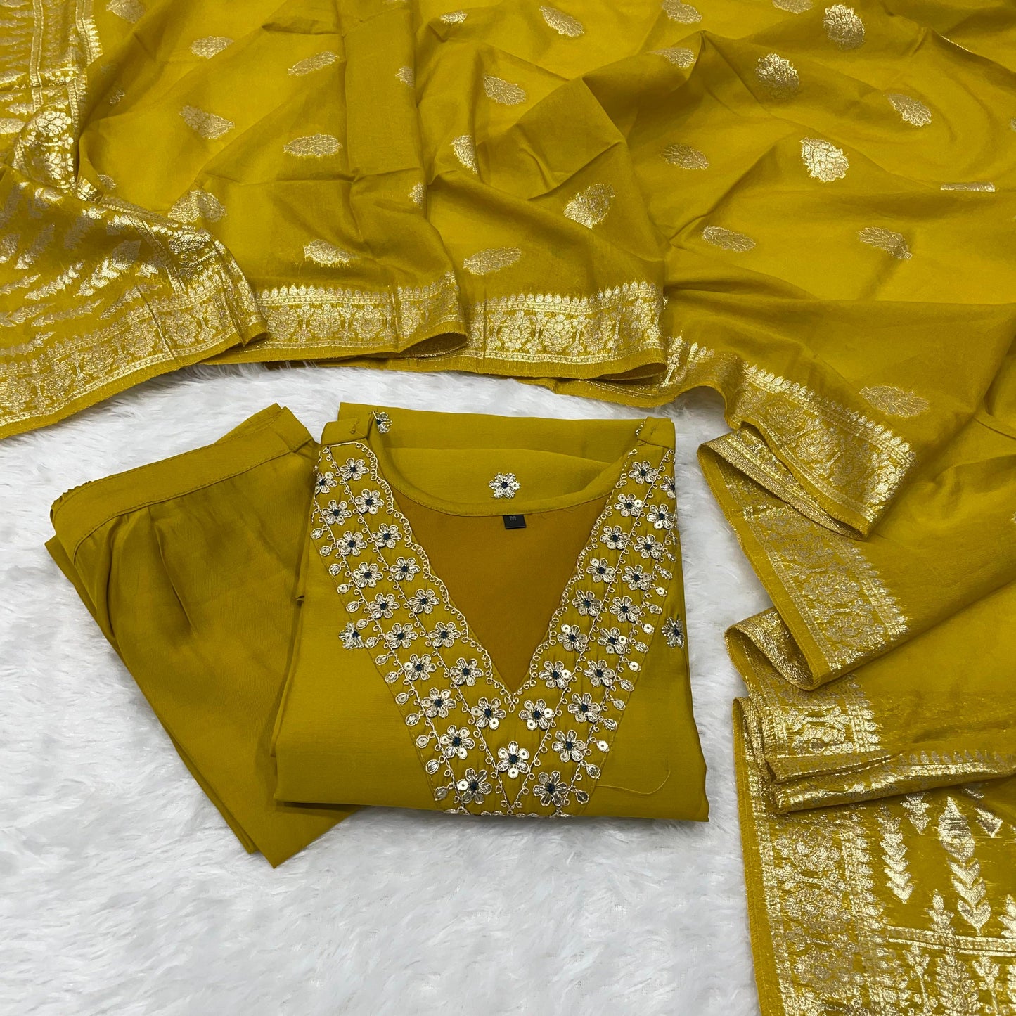 Kurti Set
