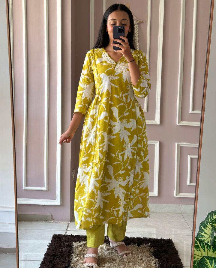 Kurti Set