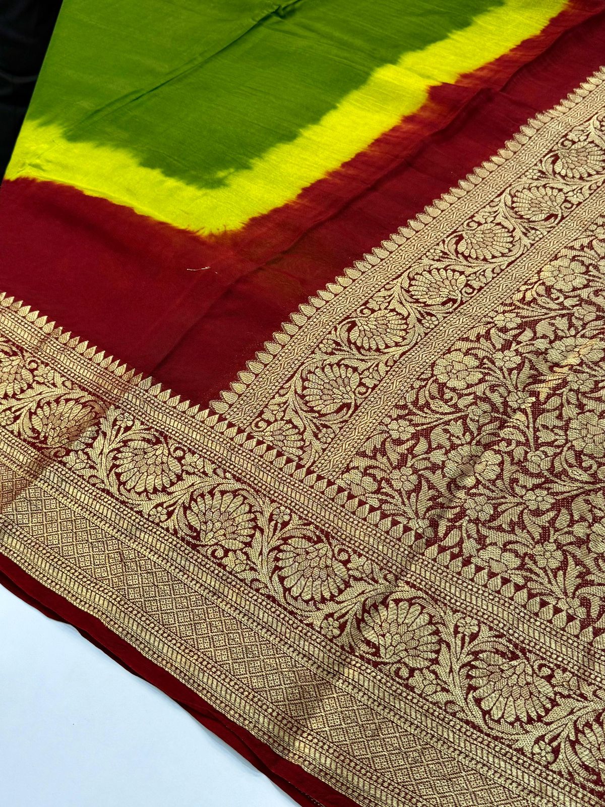 Kanjivaram Bandhani