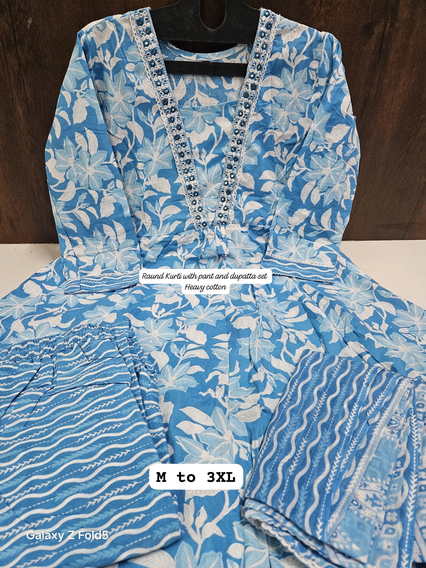Kurti Set