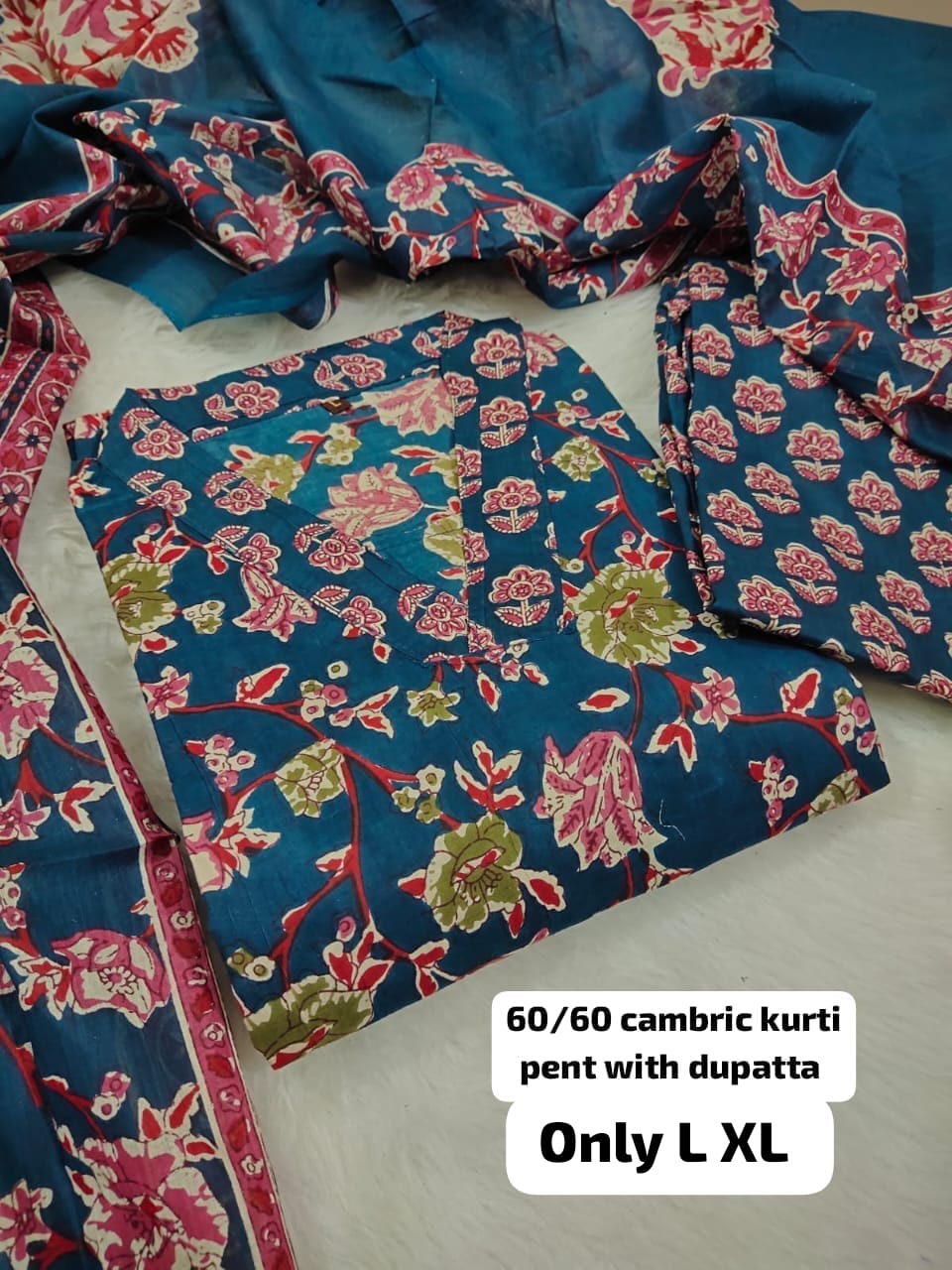 Kurti Set