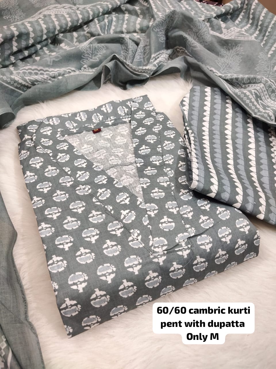 Kurti Set