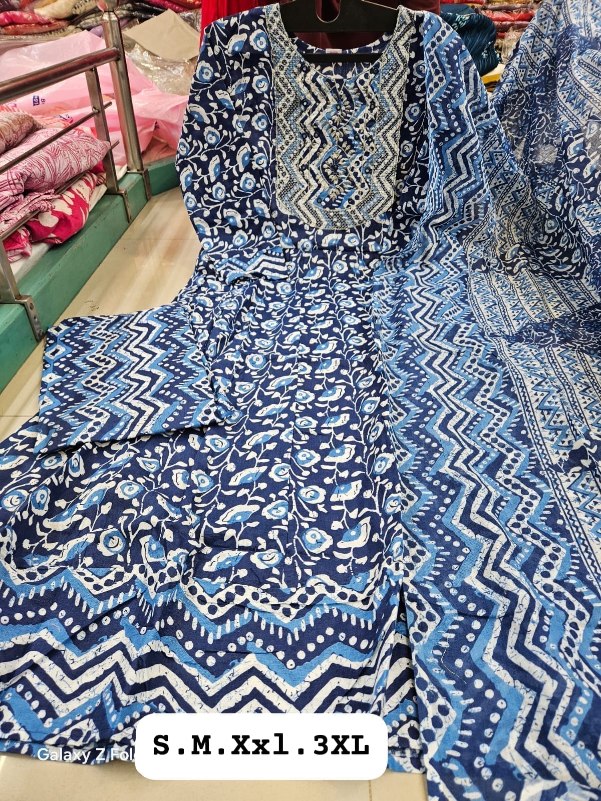 Kurti Set
