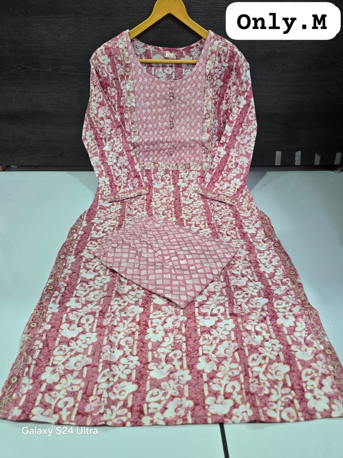 Kurti Set