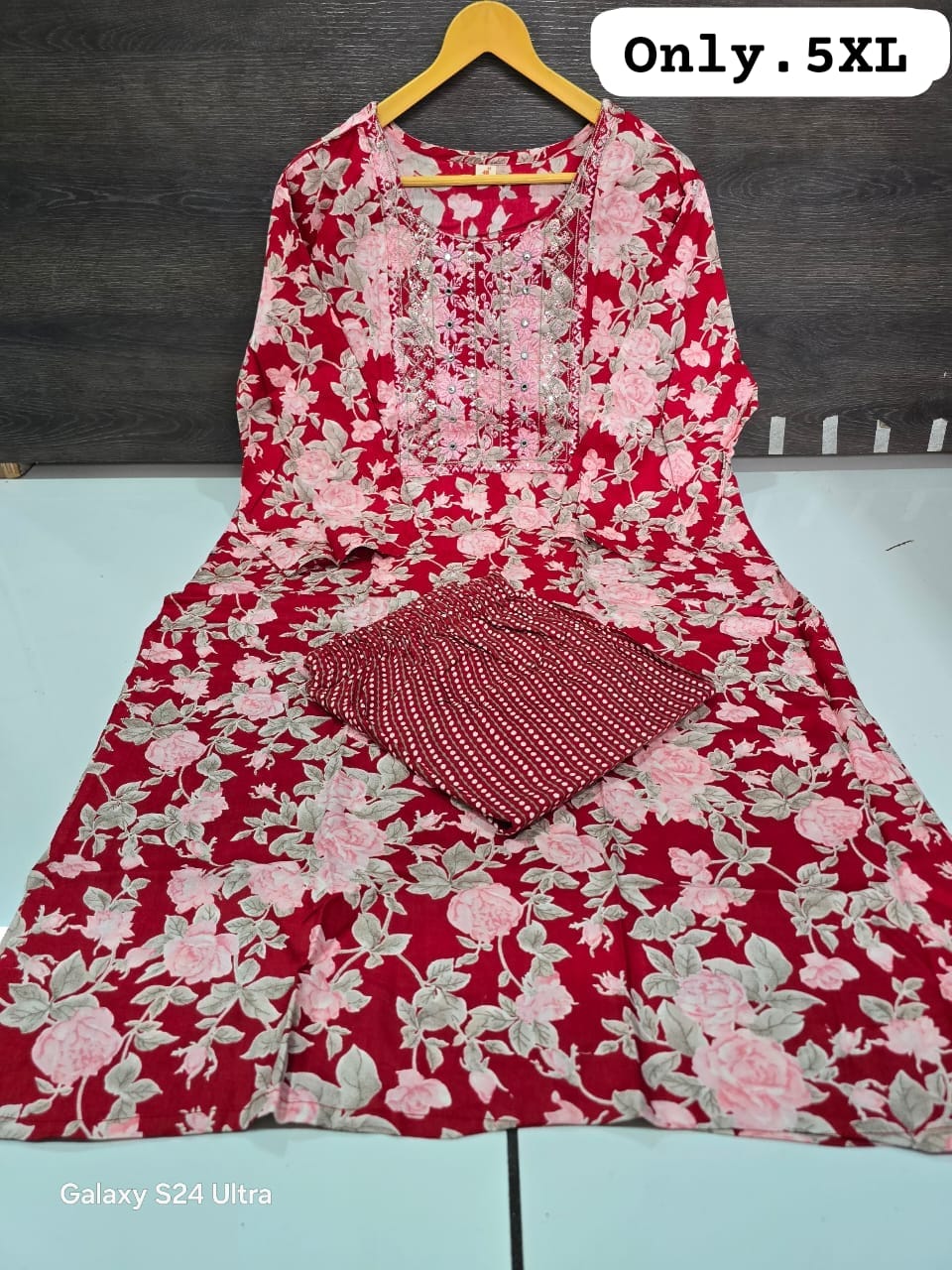 Kurti Set