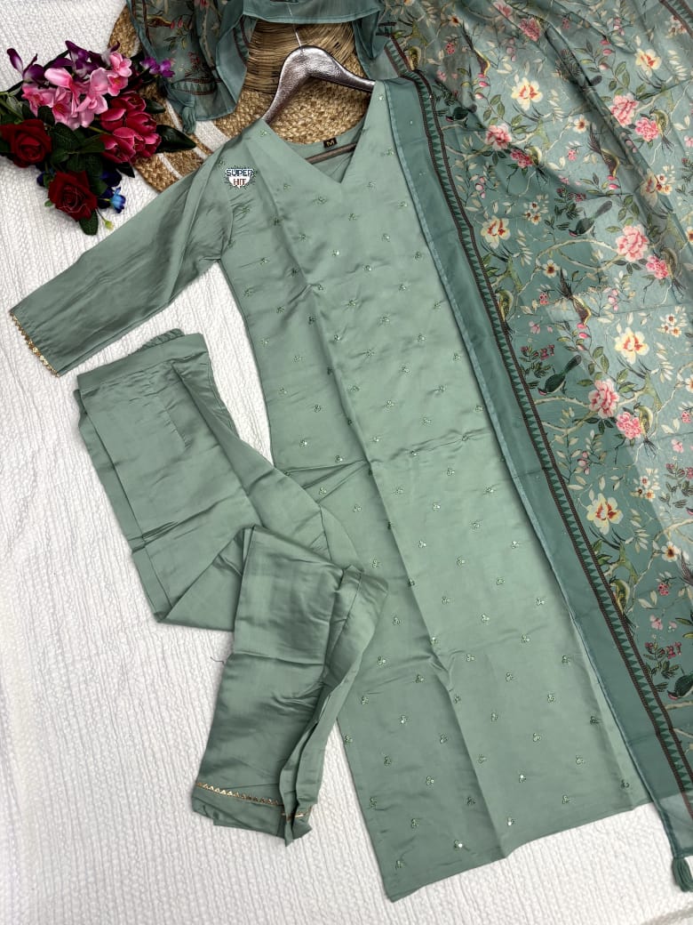 SUIT SET