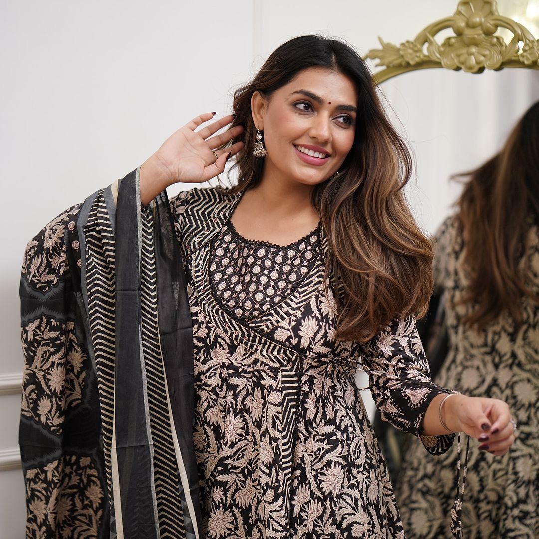 ANARKALI SUIT SET