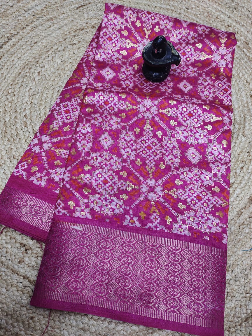 MAA PRESENT