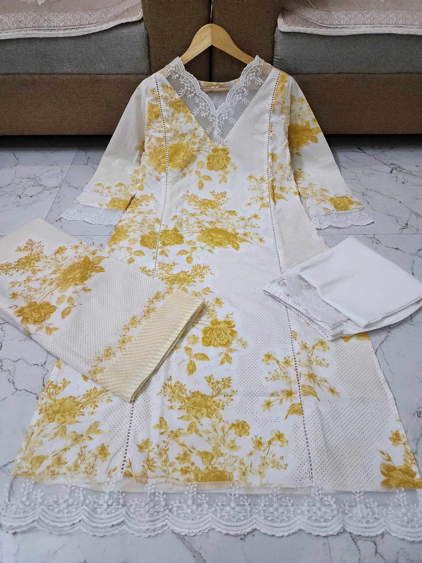 Kurti Set