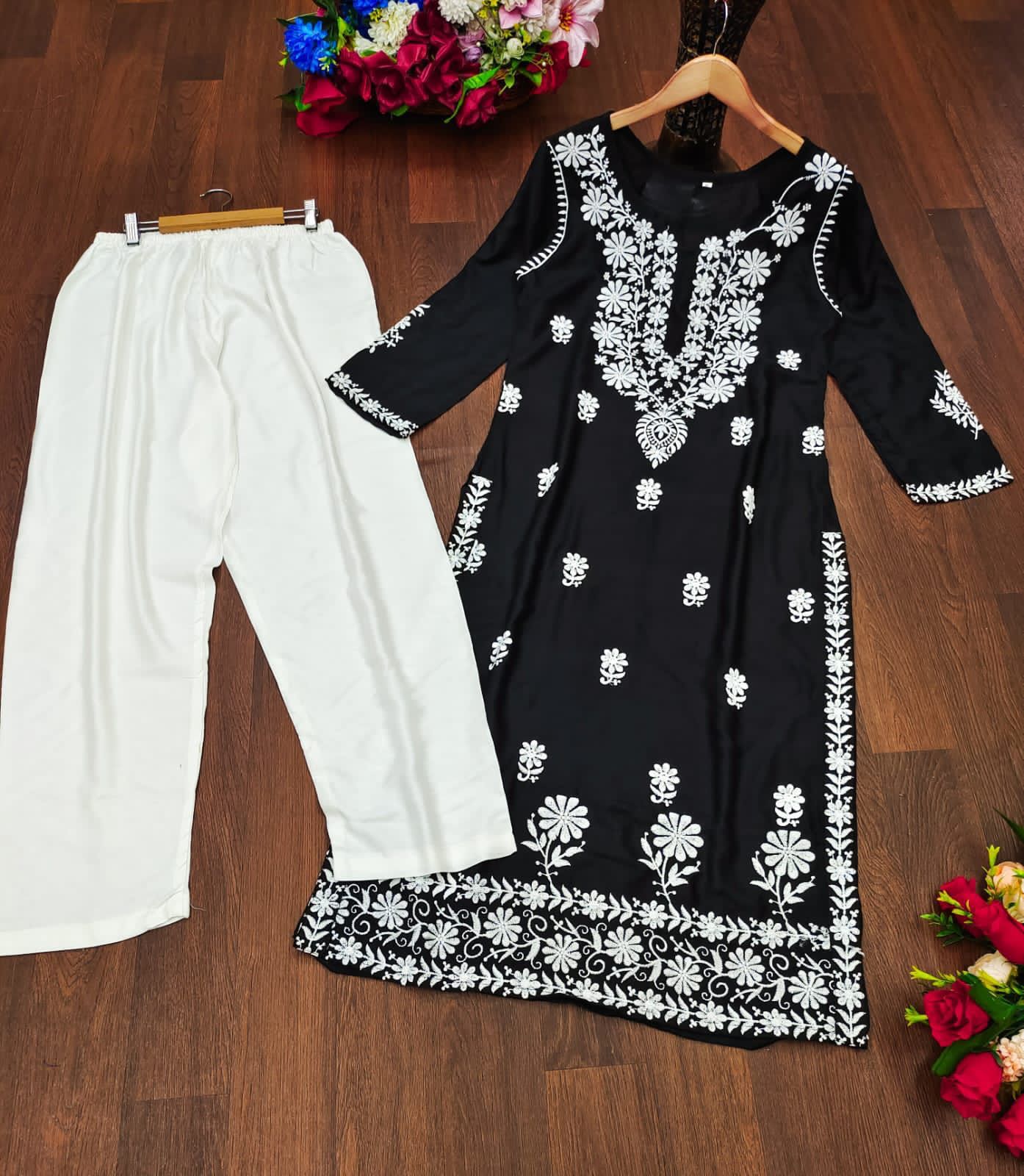 Chikankari Kurti
