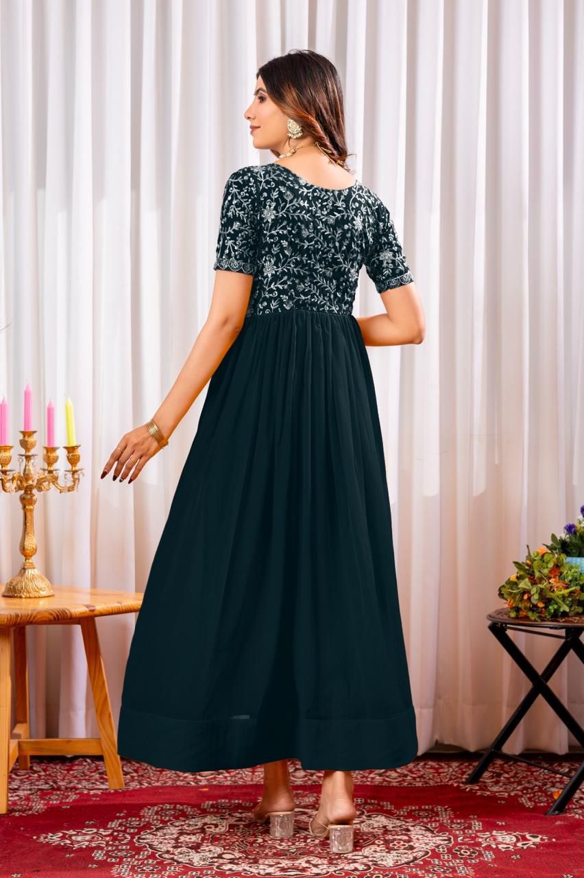 READYMADE GOWN