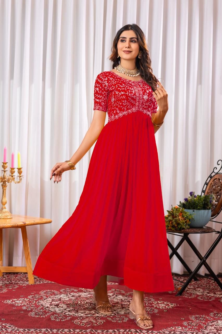 READYMADE GOWN