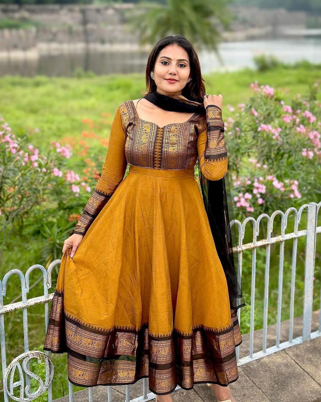 Kurti With Dupatta