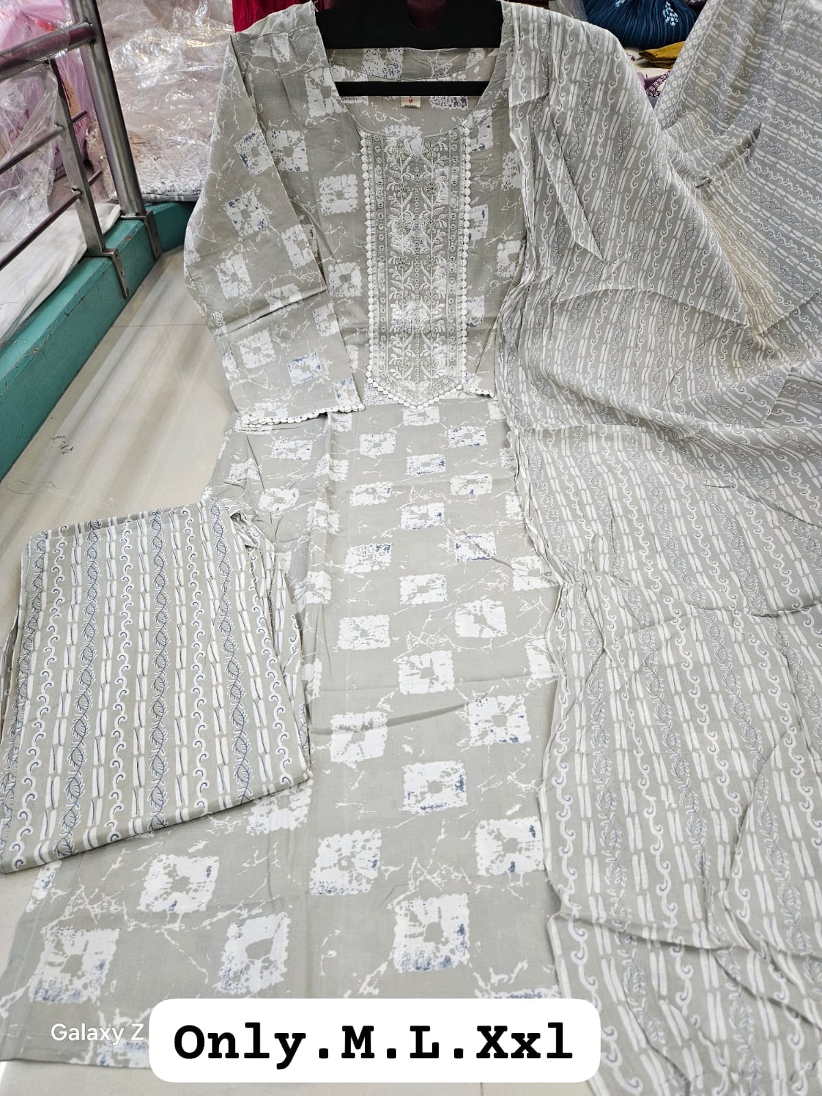 Kurti Set