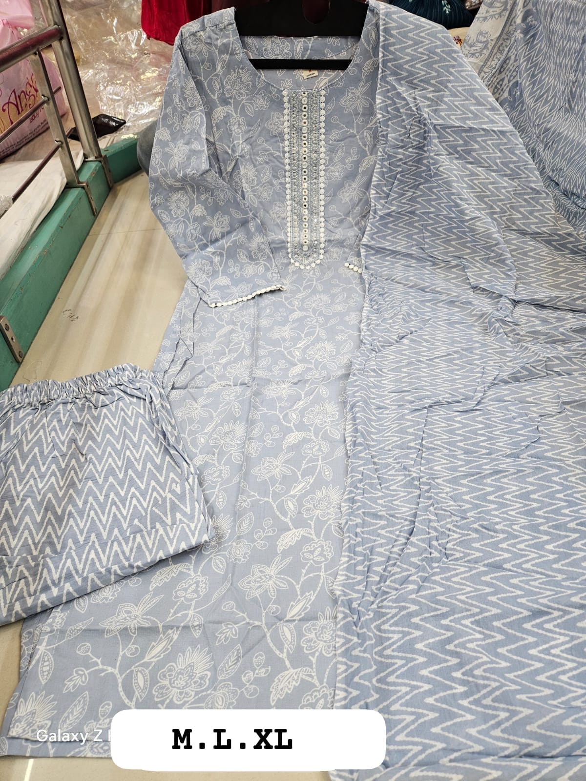 Kurti Set