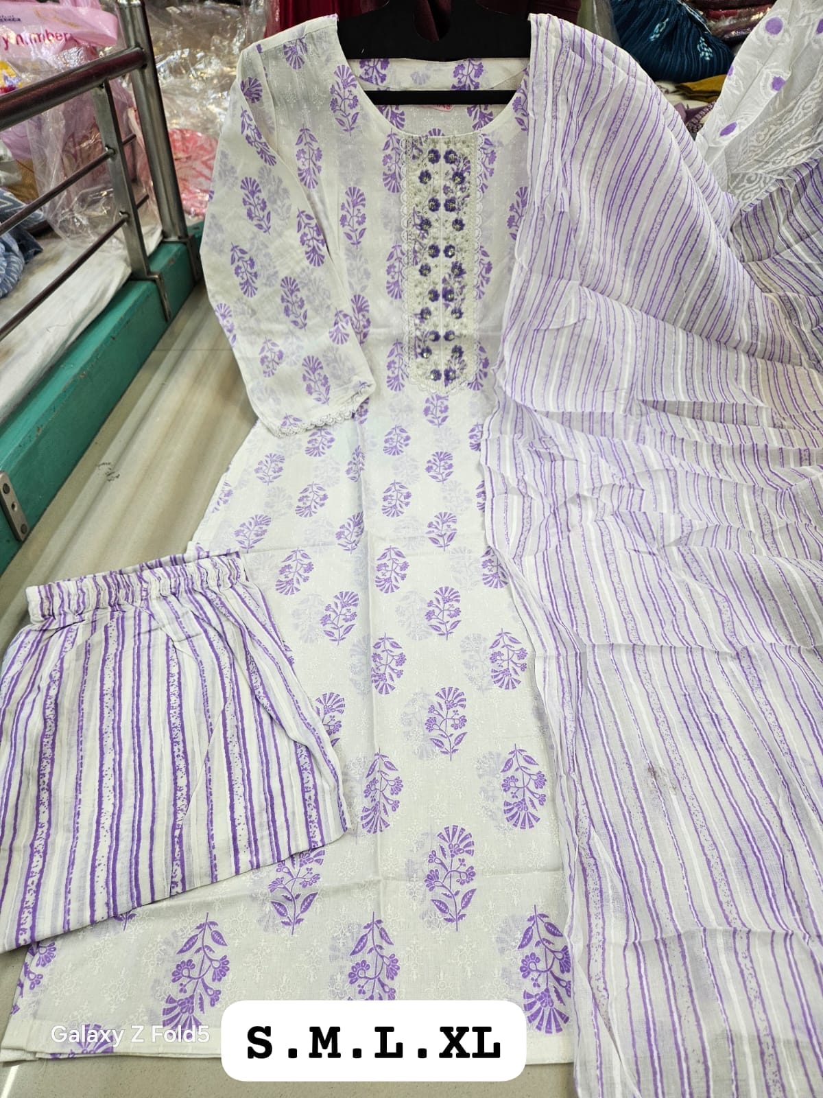 Kurti Set