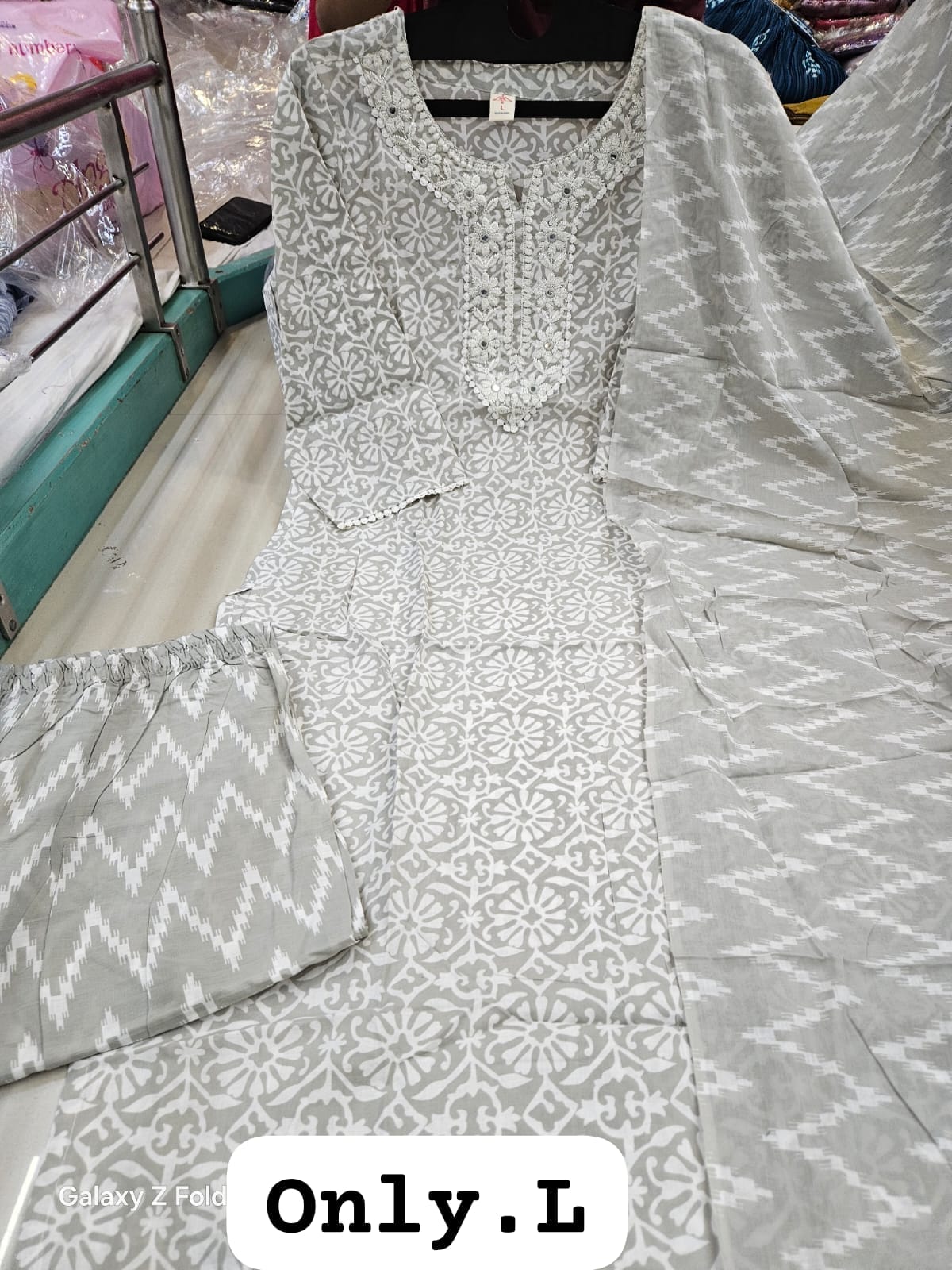 Kurti Set