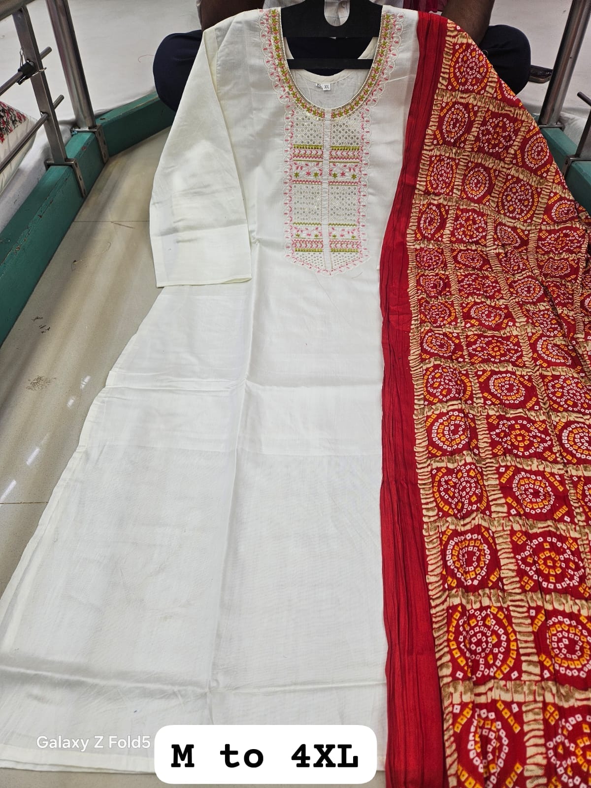 Kurti Set
