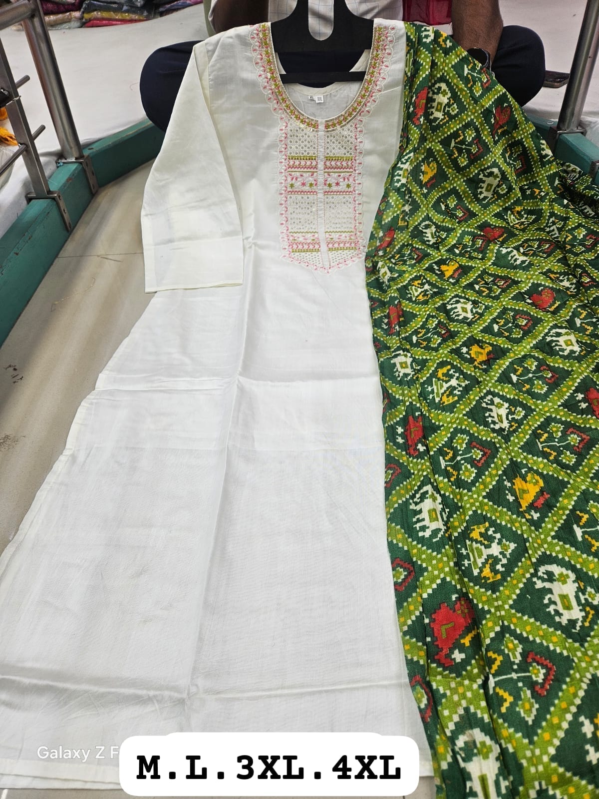 Kurti Set