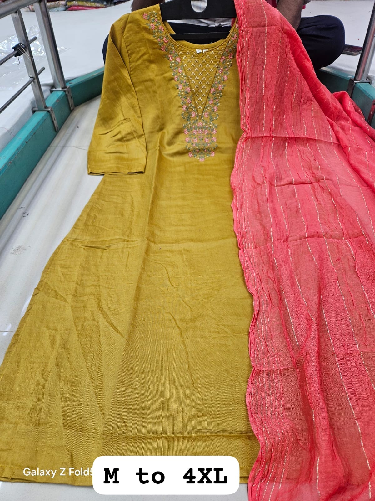 Kurti Set
