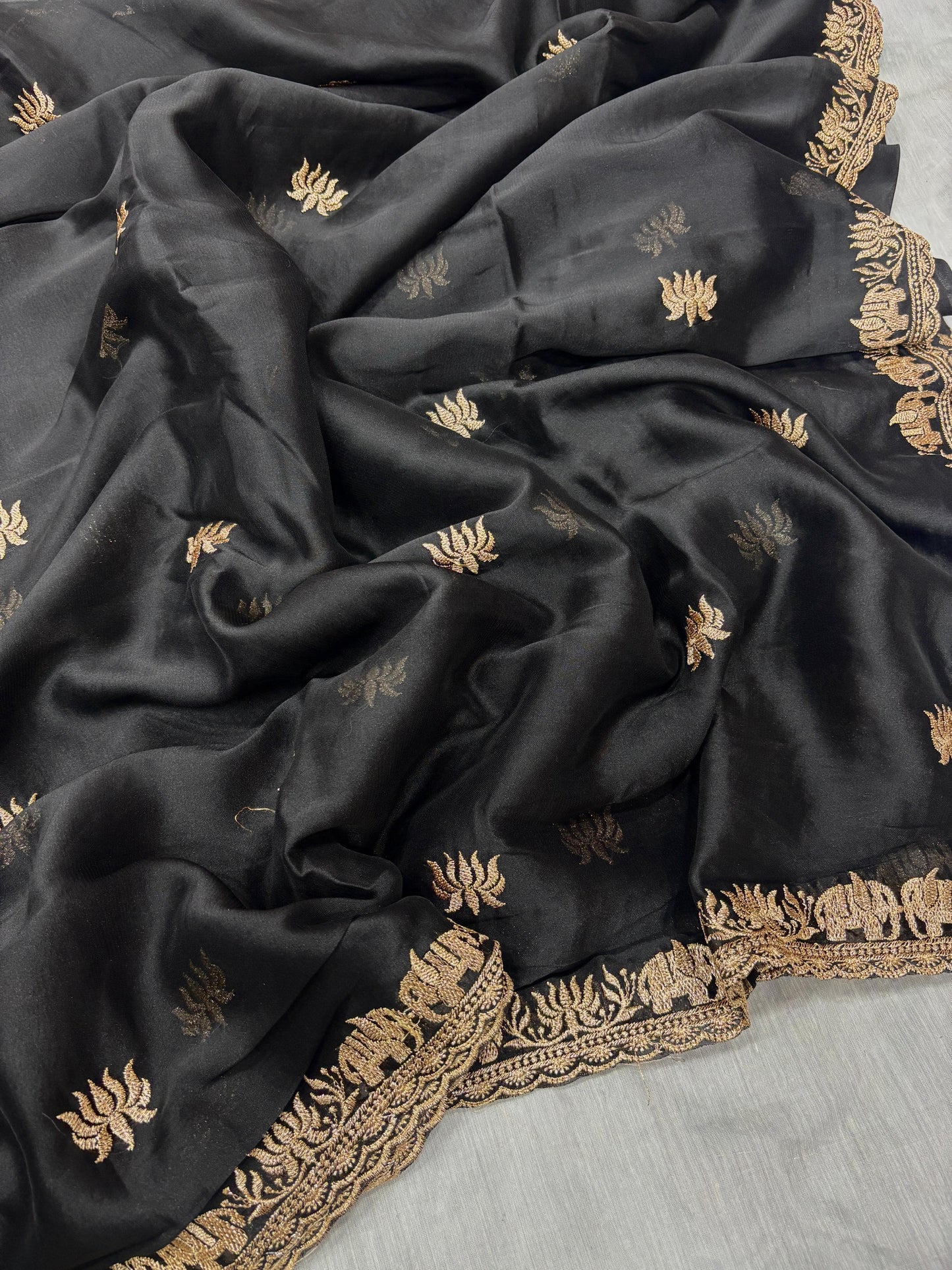 Rangoli Saree