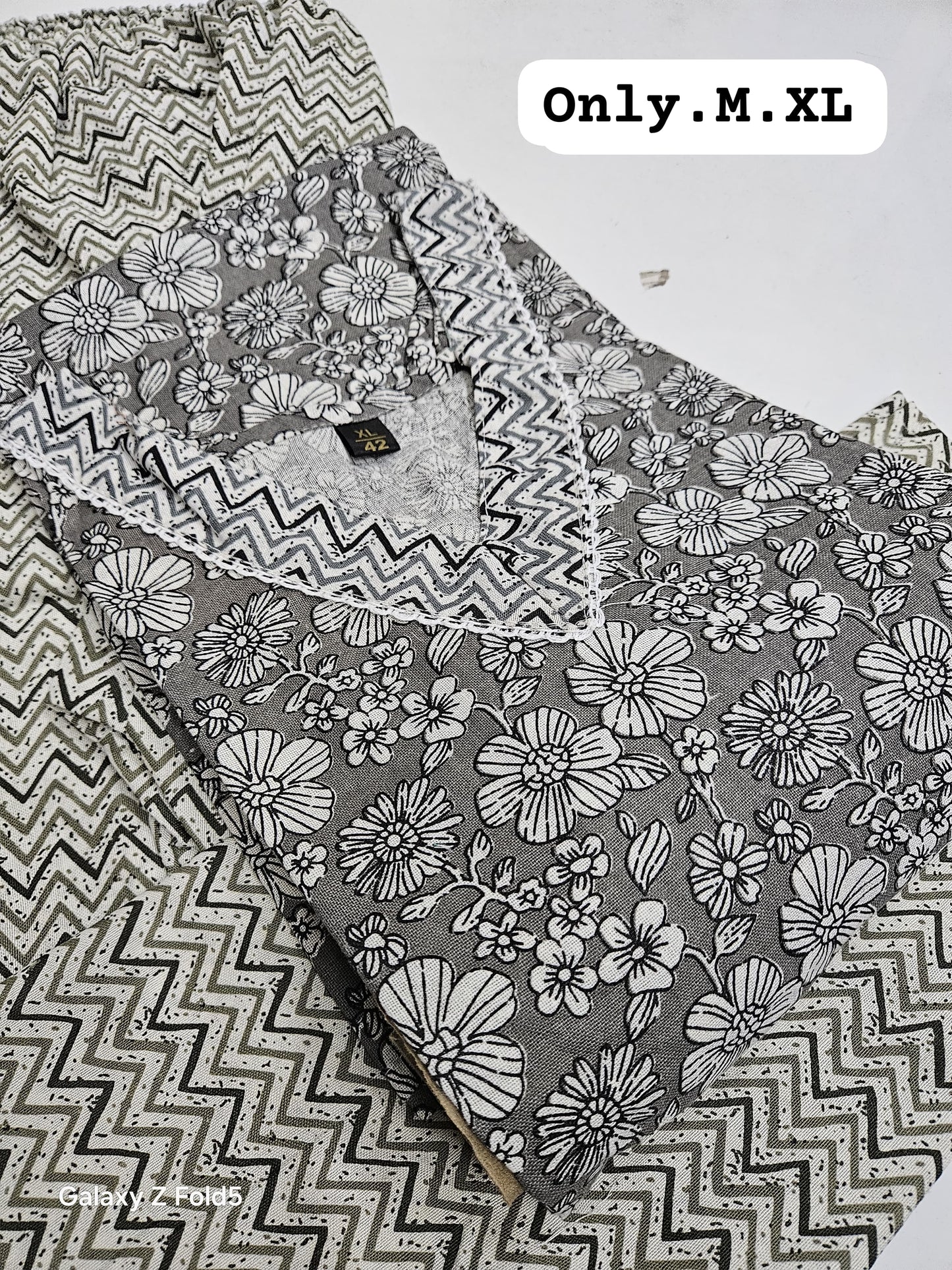 Kurti Set