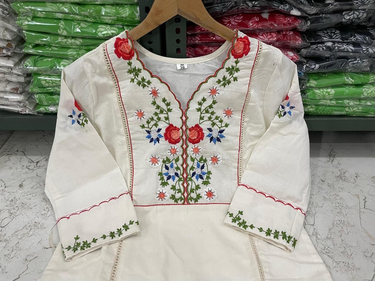 Kurti Set