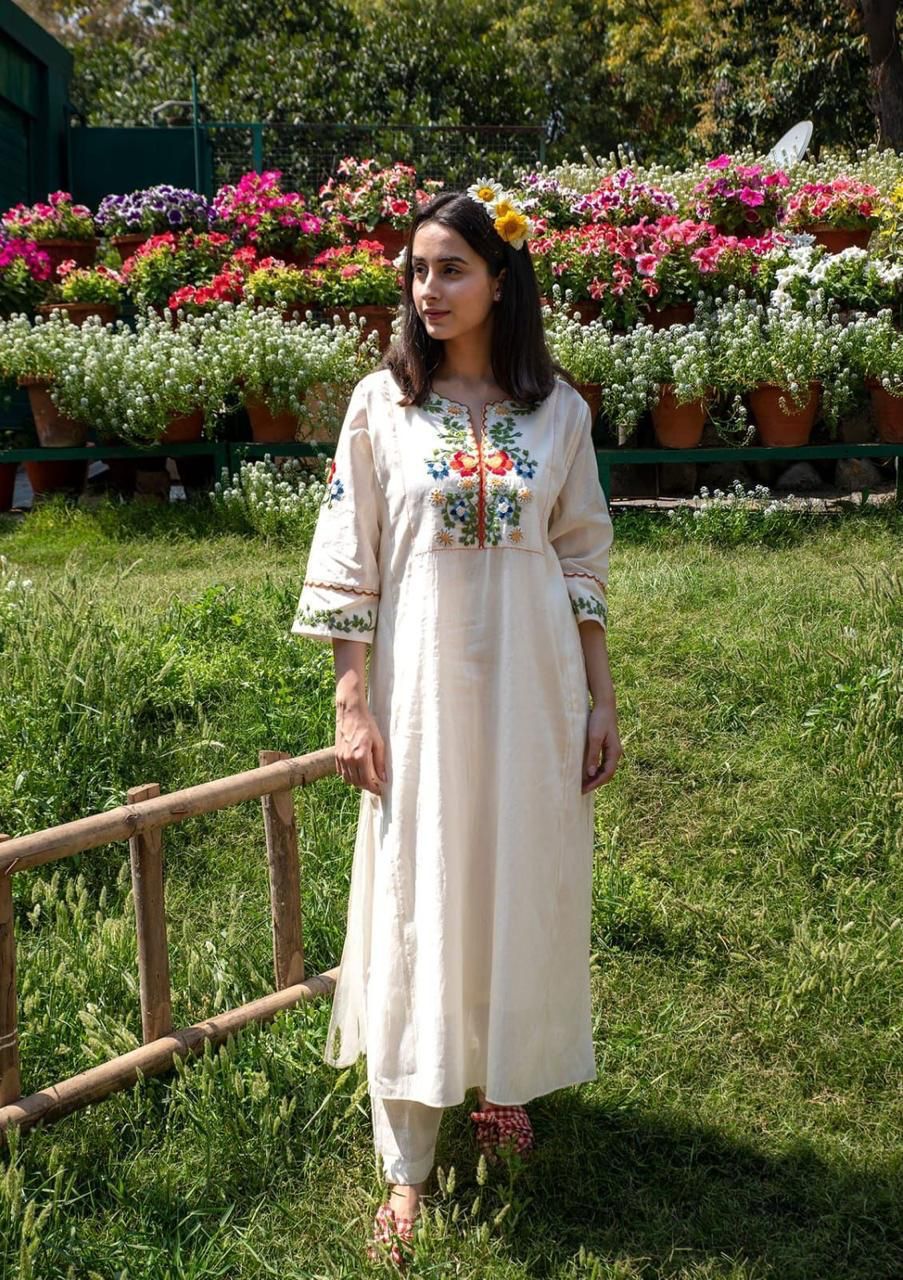 Kurti Set