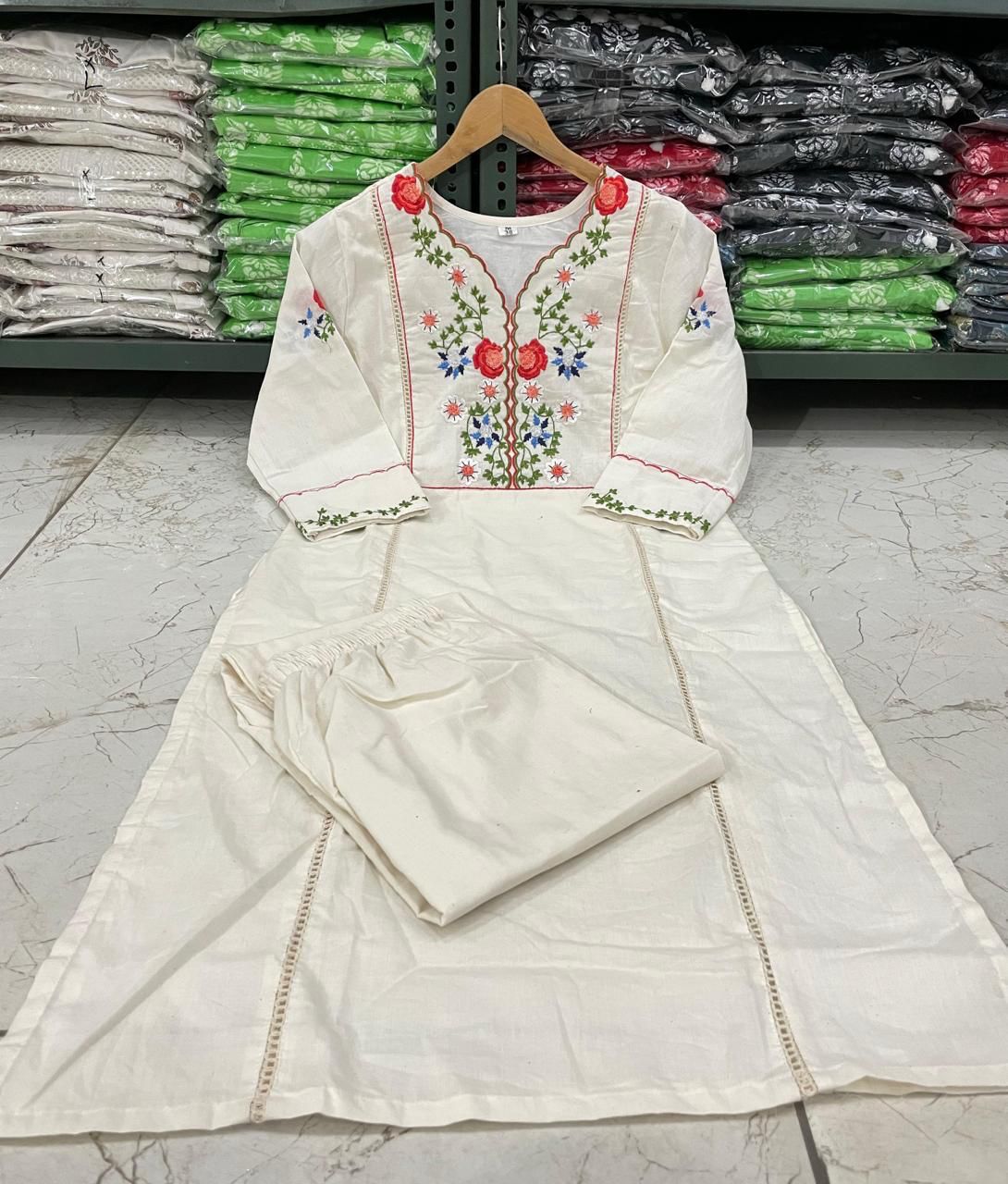 Kurti Set