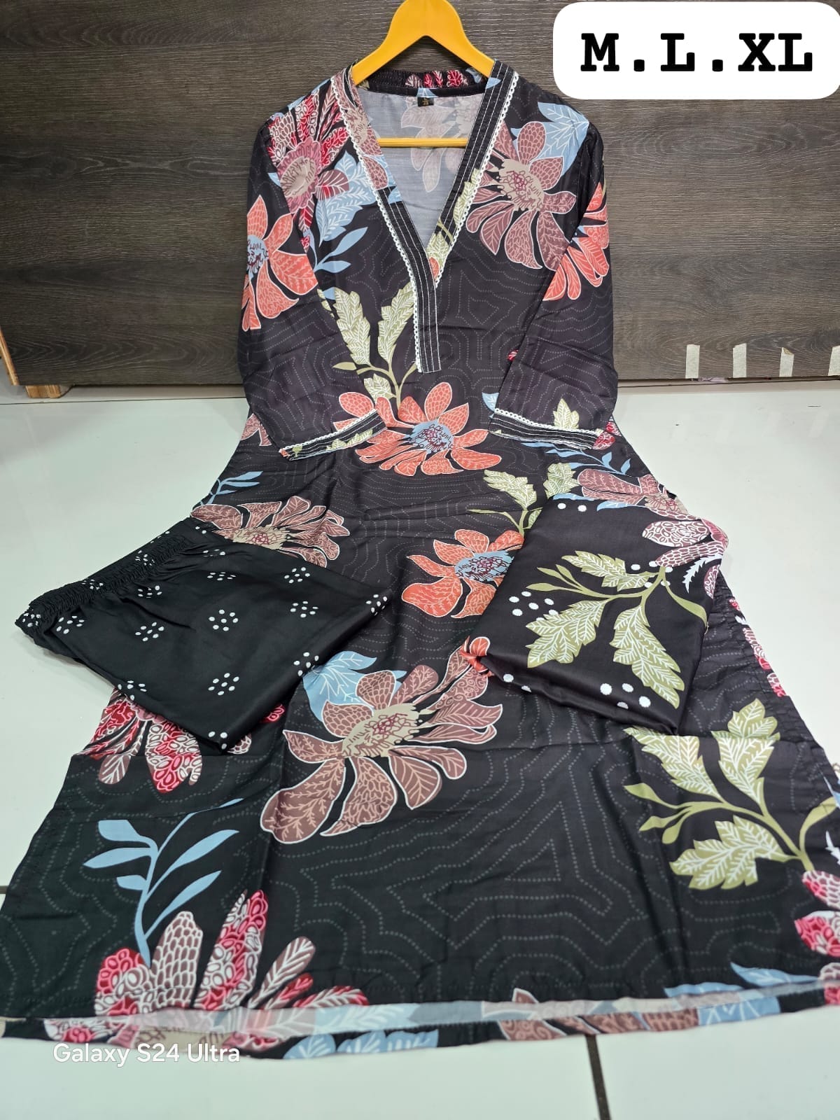 Kurti Set