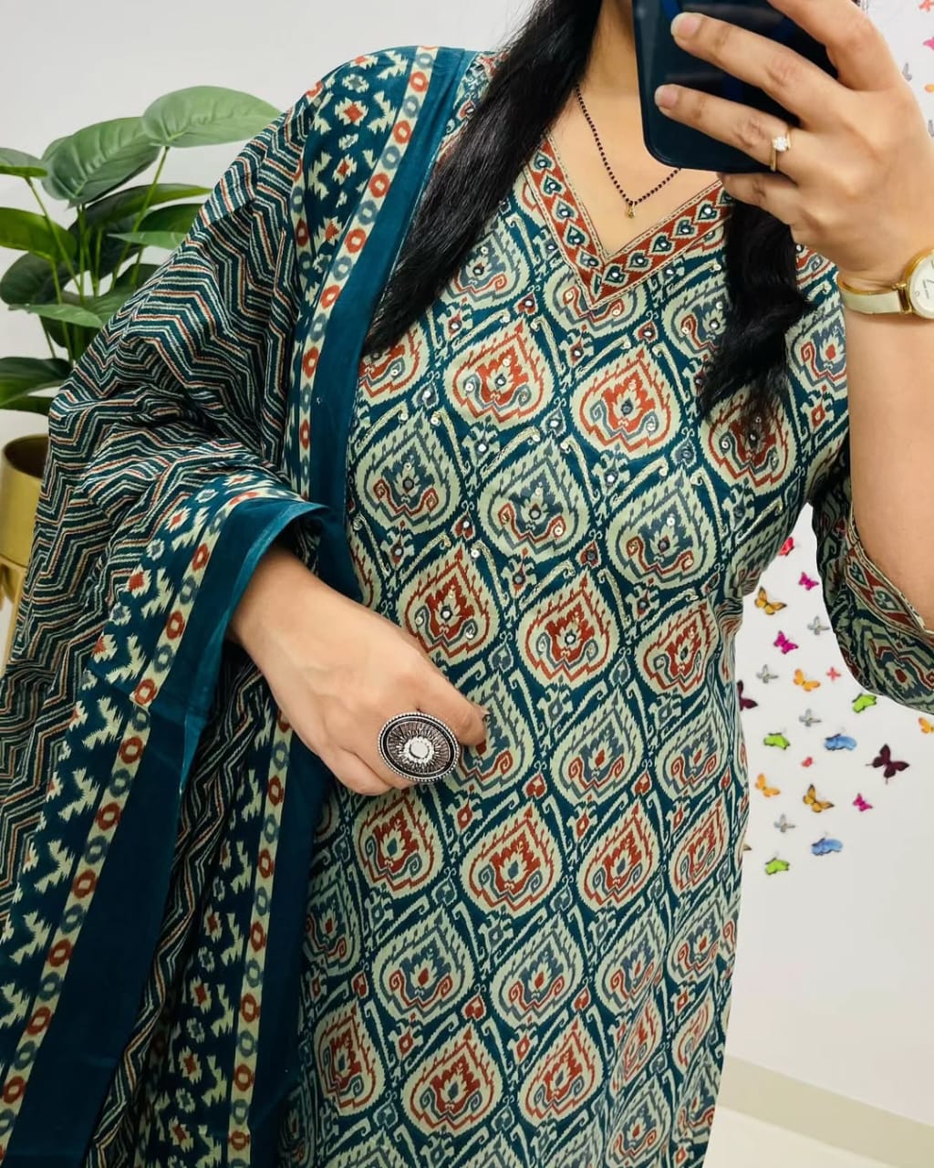 Kurti Set