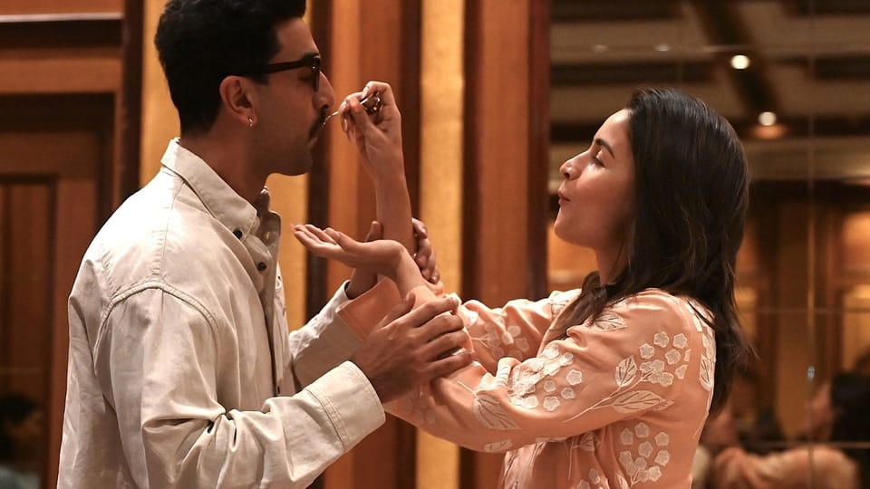 Alia Bhatt Kurti Set