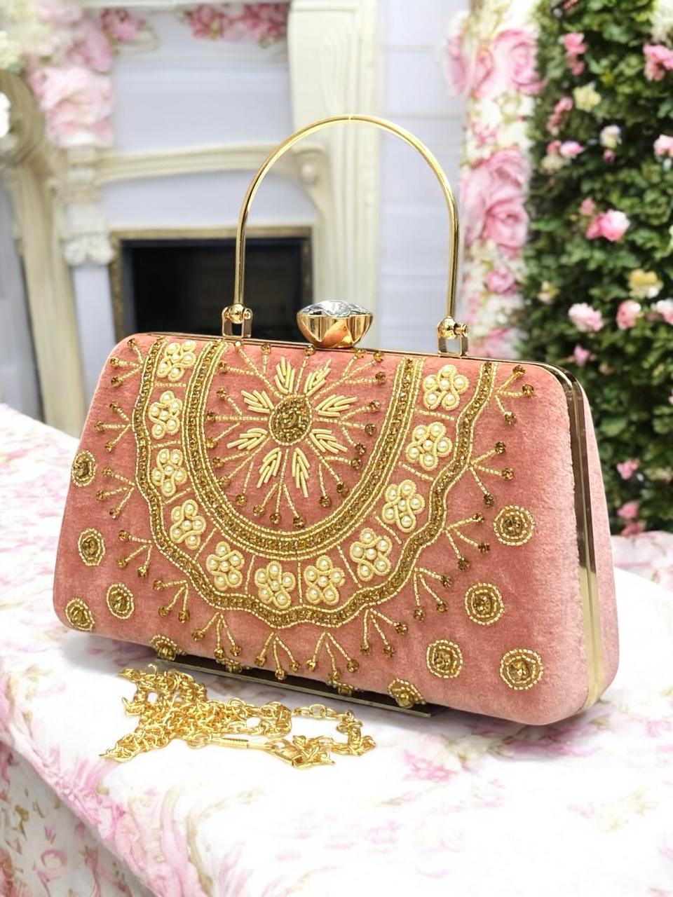 BRIDAL CLUTCH