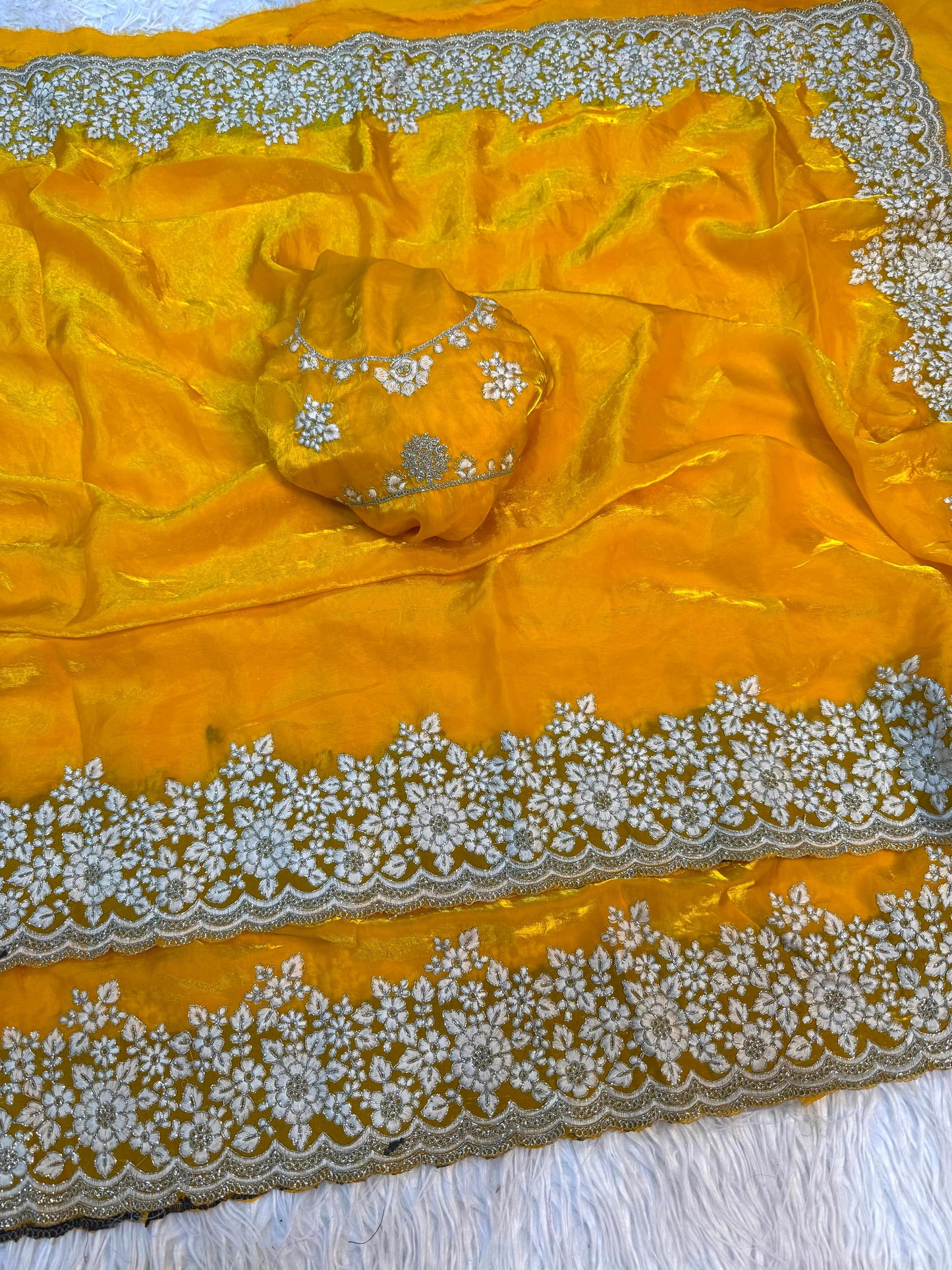 Space Silk Fabric Saree
