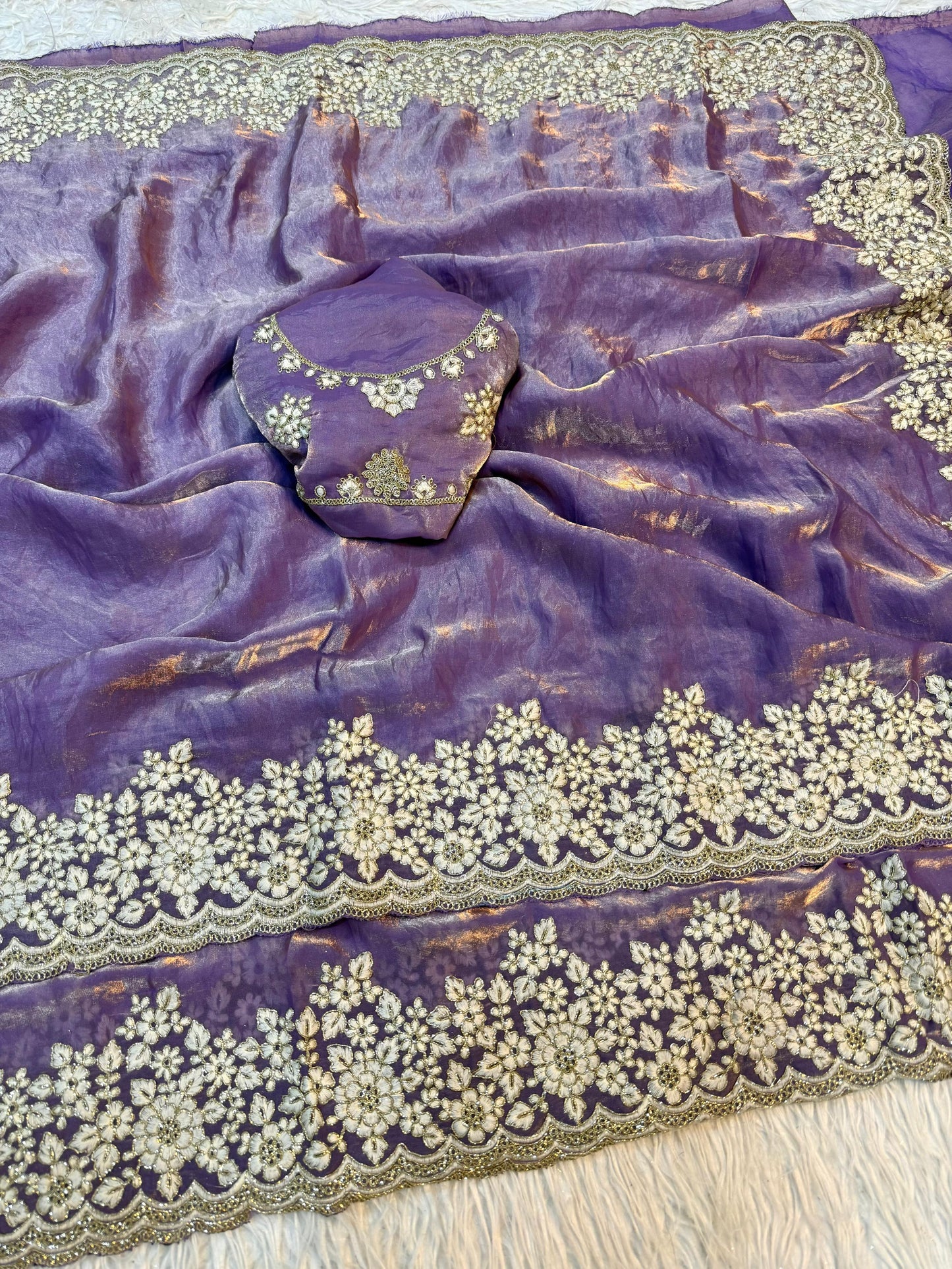 Space Silk Fabric Saree
