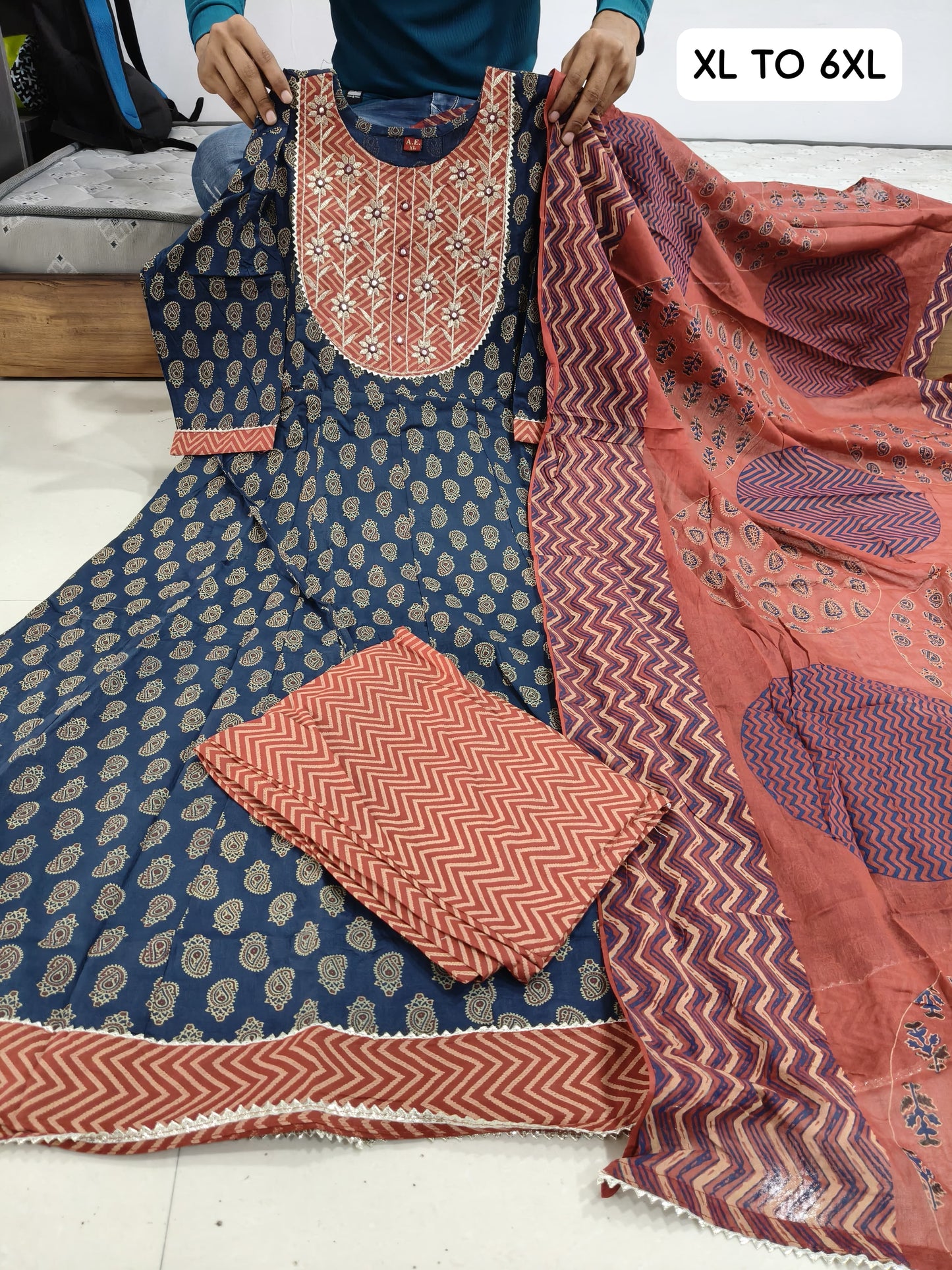 Anarkali Kurti Set