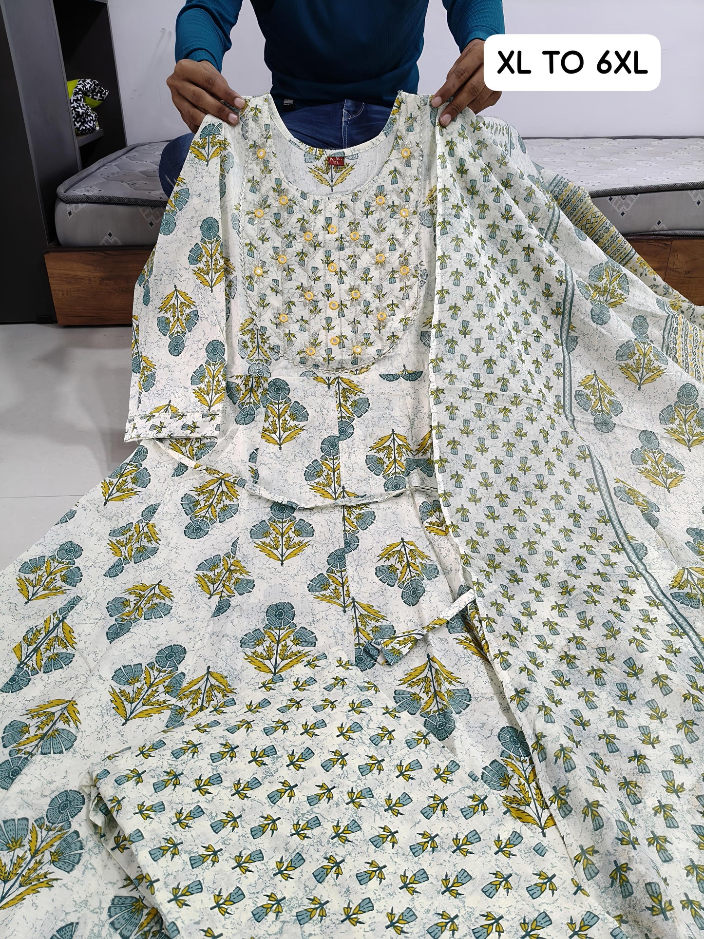Anarkali Kurti Set