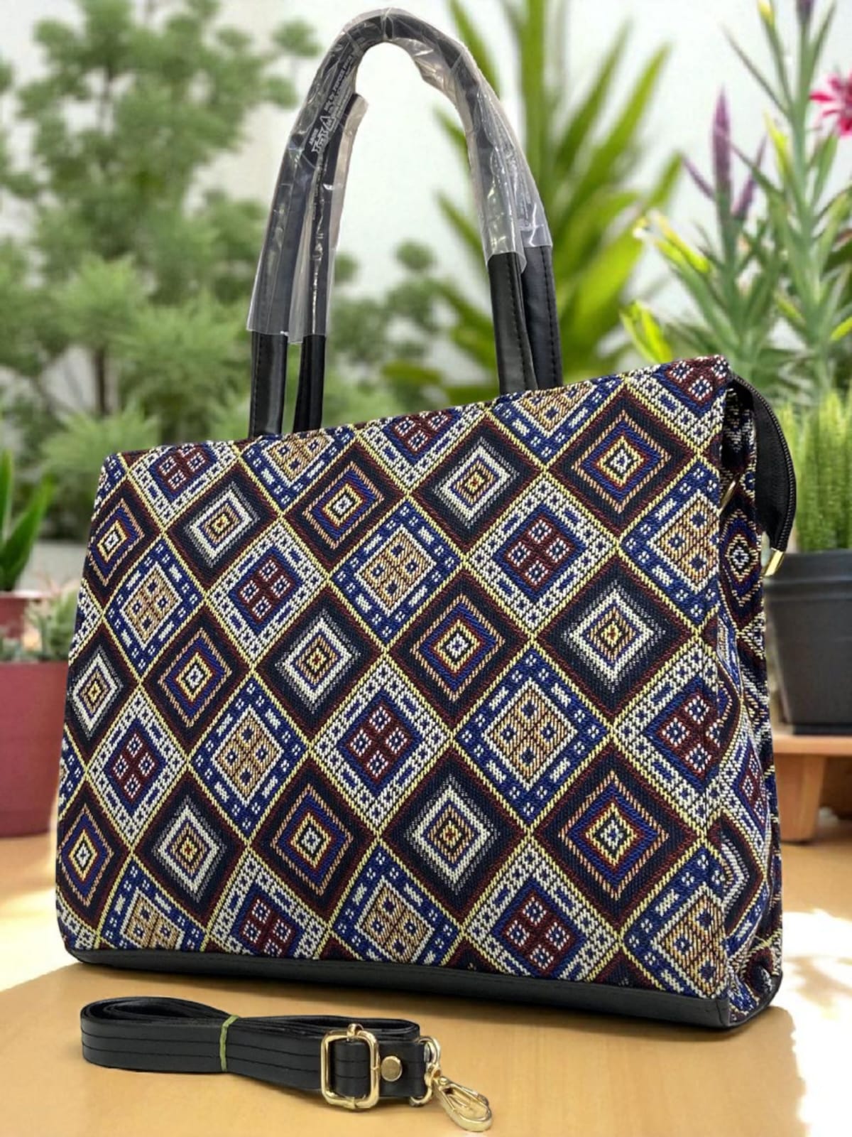 TOTE BAG