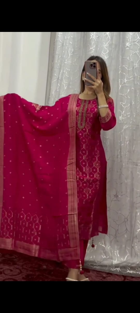 JENI SUIT SET
