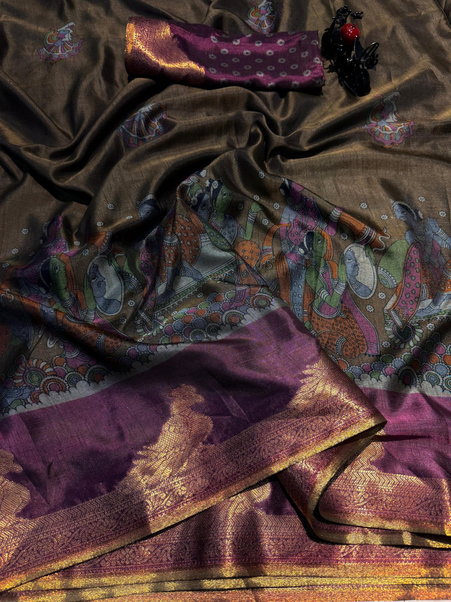 Dola Silk Saree