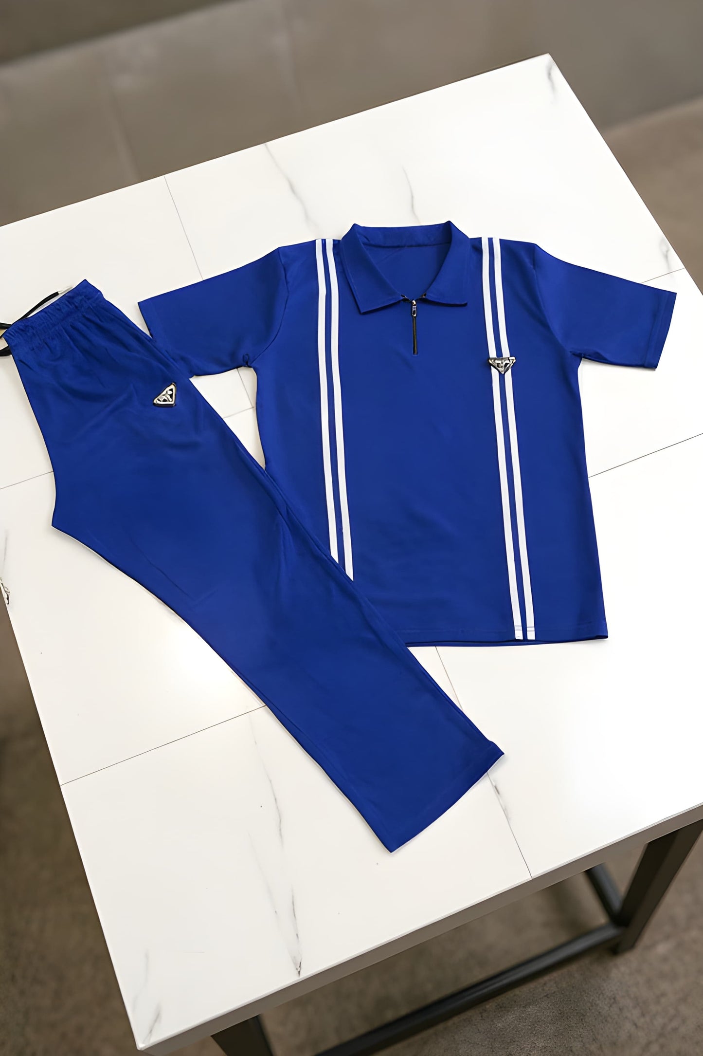 UNISEX TRACKSUITS