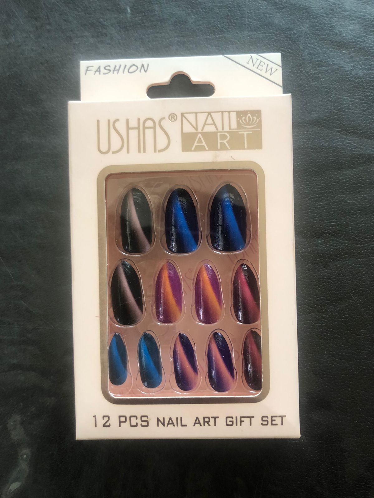 Multicolor Cat Eye Nails