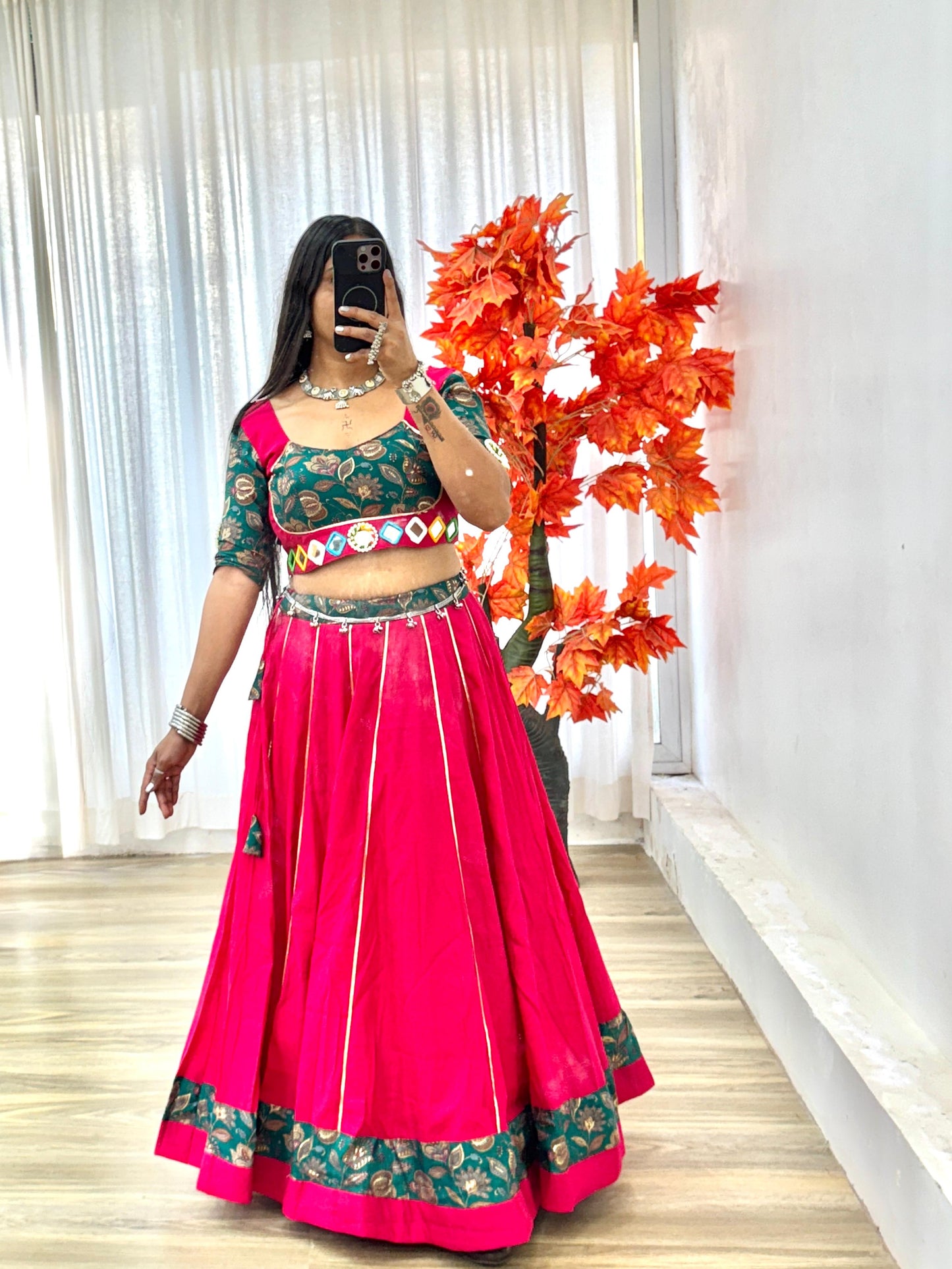 NAVRATRI LEHENGA CHOLI