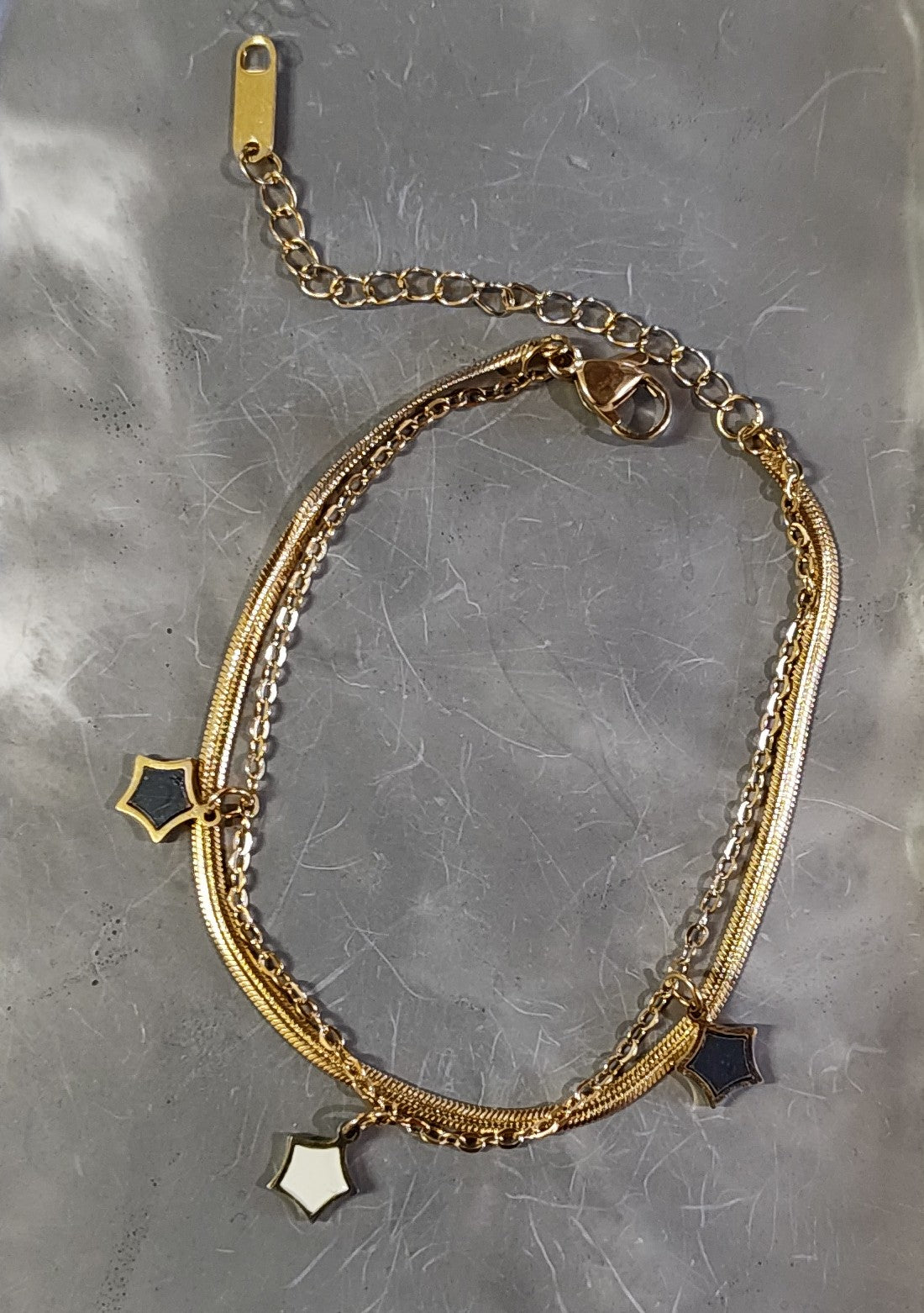 Double Layered Star Bracelet