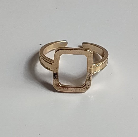 Golden Square Ring