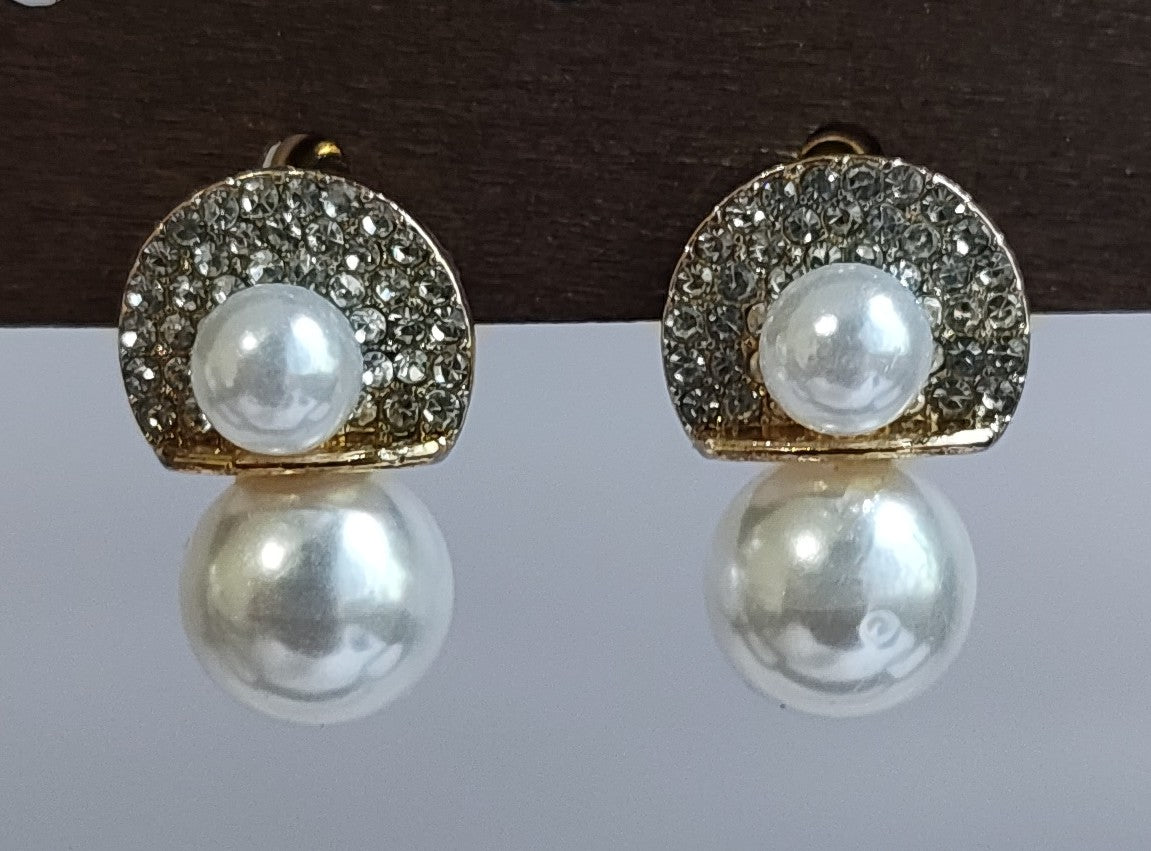 Golden Pearl Earrings