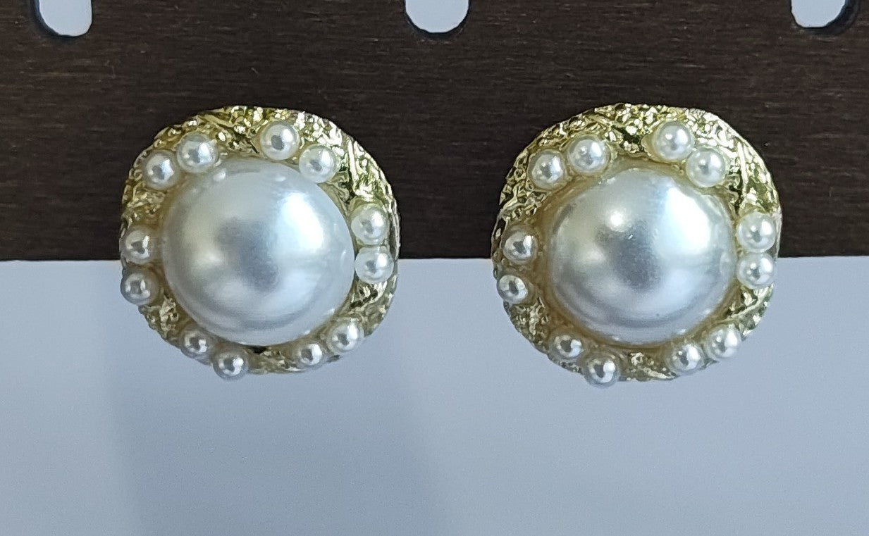 Golden Pearl Earrings
